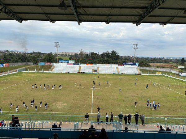 Lajeadense fica no 0 a 0 com o líder