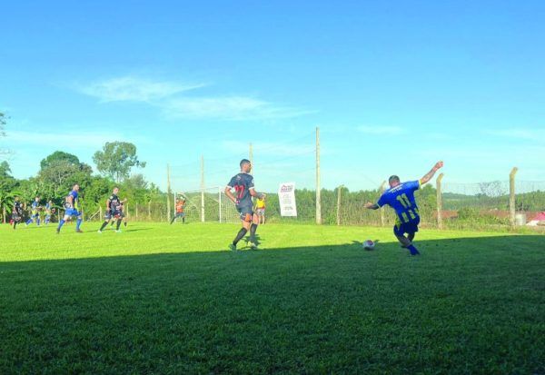 Bola volta a rolar em Estrela