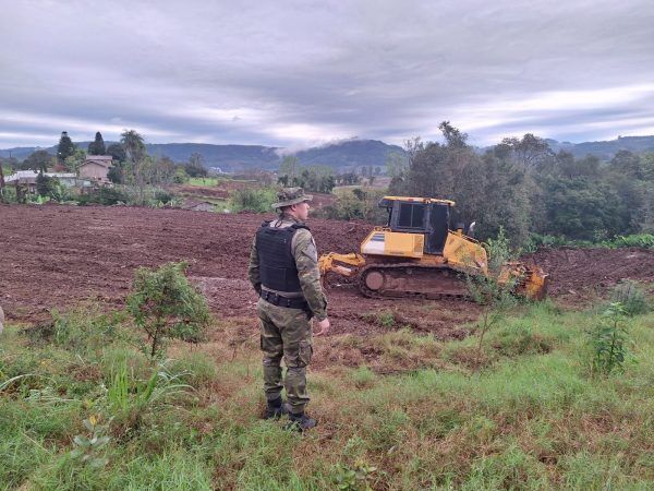 BM fiscaliza área de aterro de resíduos sólidos em Travesseiro