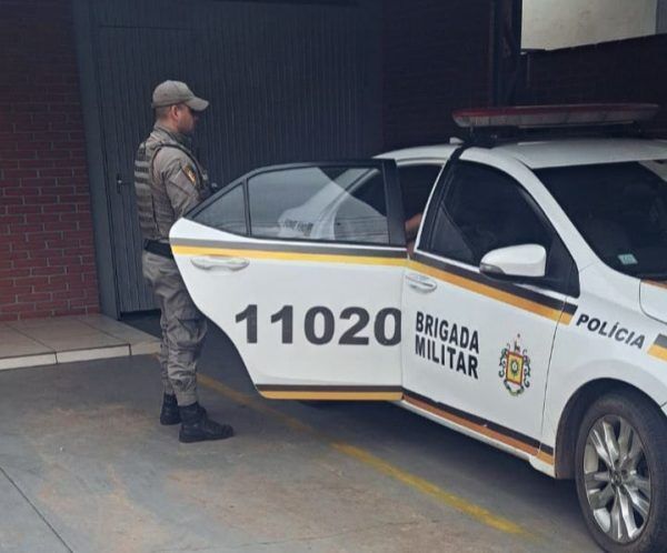 Após assaltar estabelecimento, suspeito é preso em flagrante