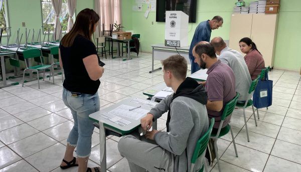 Abstenção cresce mais de 10% em quatro anos