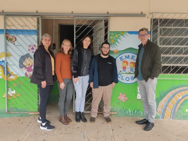 Construção de prédio de creche atingida por enchente aguarda liberação de recursos federais