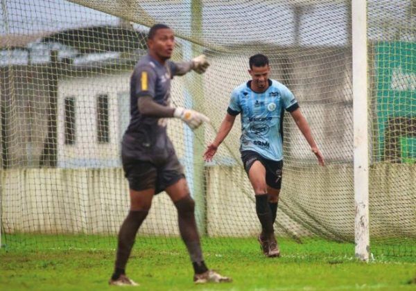 FGF altera estreia do Lajeadense