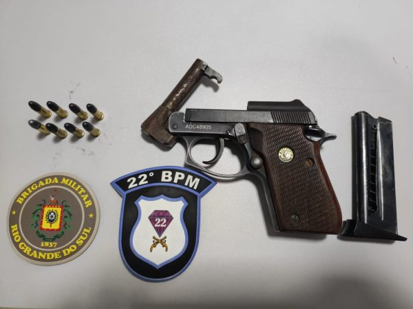 Suspeito de violência doméstica é preso e arma é apreendida