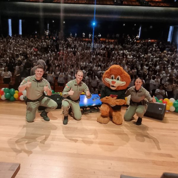 Brigada Militar forma 585 alunos no Proerd em Lajeado