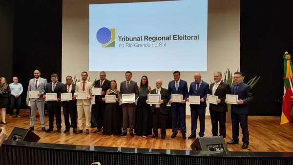 Eleitos da Comarca de Encantado são diplomados