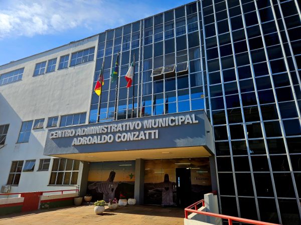 Câmara aprova projetos de reforma administrativa em Encantado