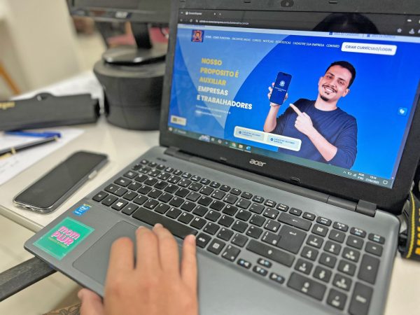 Feirão de empregos oferece mais de mil vagas de trabalho
