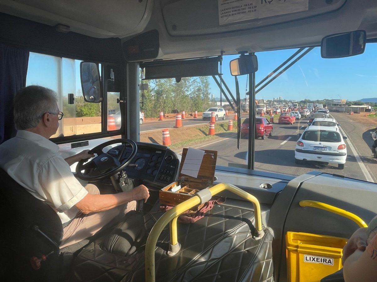 Ônibus Estrela-Lajeado volta a passar pela ponte da São José