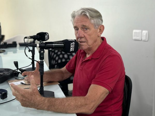“Pitadas de política e de economia”