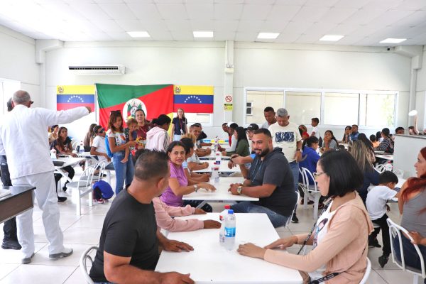 Queda populacional obriga busca por imigrantes