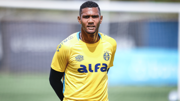 Grêmio oficializa empréstimo de Adriel ao Athletic
