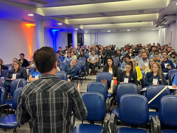 Encontro Nacional debate os caminhos da educação