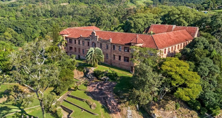 Há 20 anos, Convento São Boaventura na mira dos repórteres