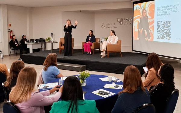 Fórum da Mulher Empresária aborda comunicação para os negócios