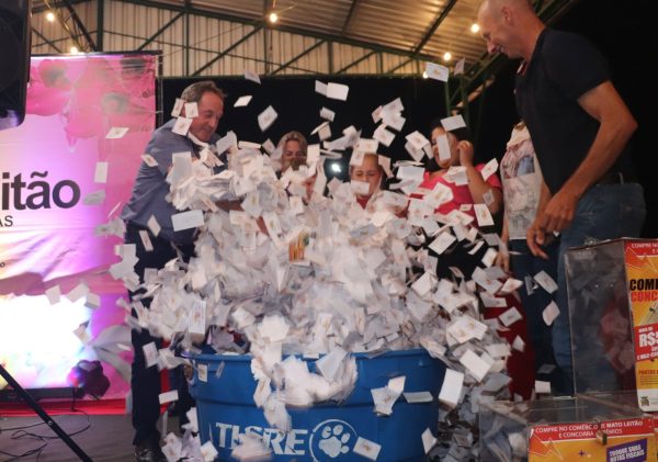 Campanha “Sua Nota Vale Prêmios” sorteia R$ 80 mil em Mato Leitão