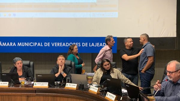 Câmara aprova contratação de engenheiros, monitores, técnico em edificações e arquivista