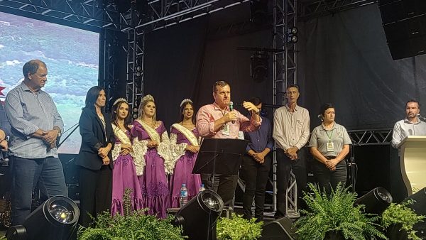 Coqueiro Baixo abre a 2ª Expo Coqueiro