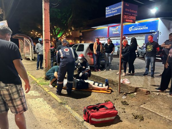 Motociclista fica ferido após colisão com carro em Conventos