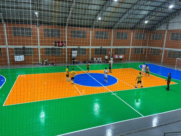Campeonatos abertos conhecem os melhores times