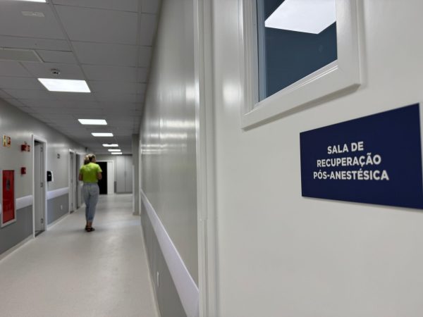 Governador participa da inauguração de novos centros no HBB