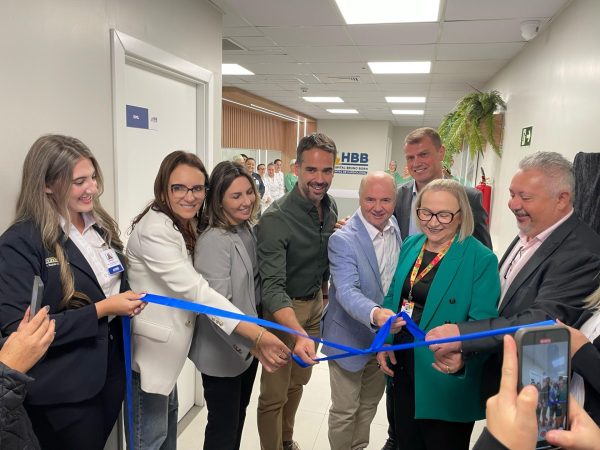 Governador inaugura novos centros obstétrico e de cardiologia do HBB