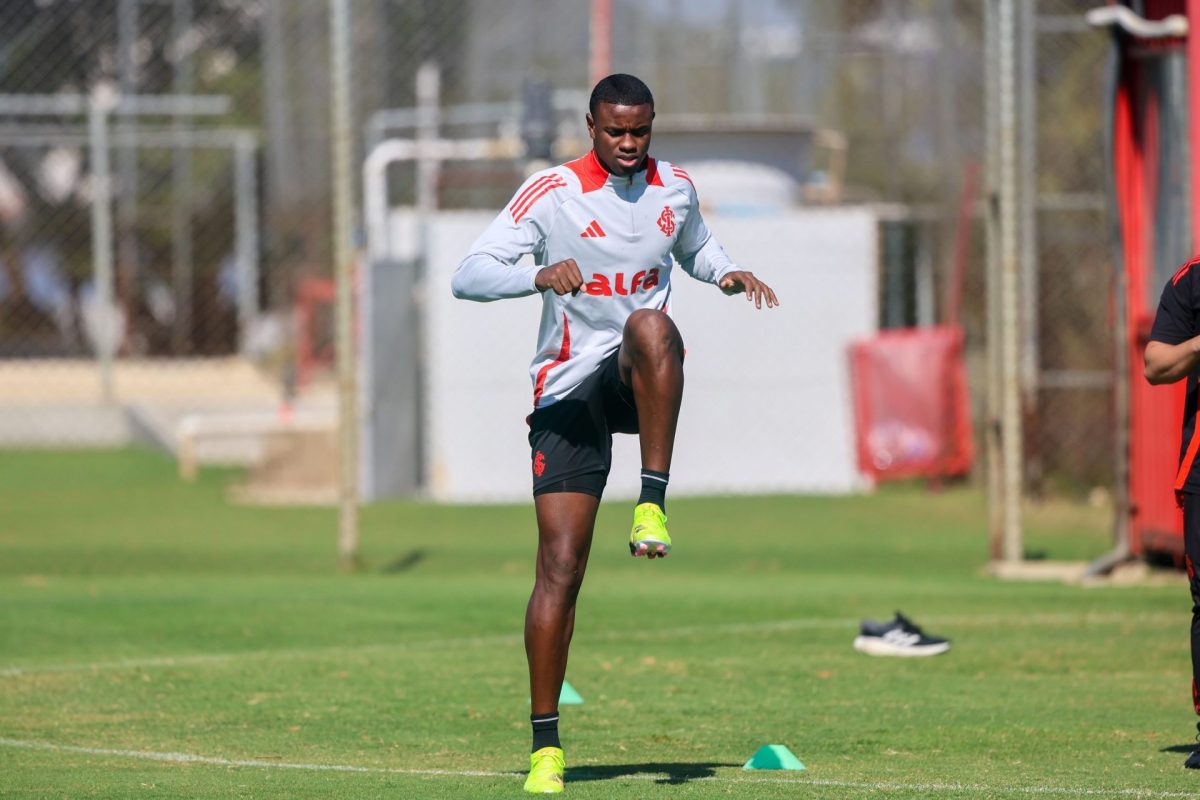 Após alívio na Libertadores, Inter precisa voltar a vencer no Brasileirão