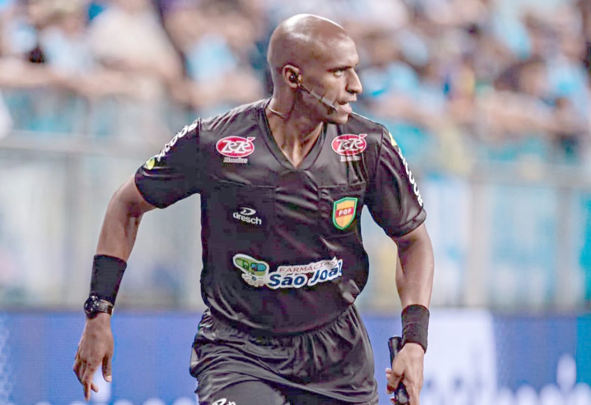 Árbitro do Vale dá mais um passo rumo à elite e estreia na Série B