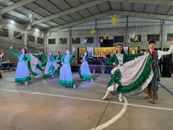 Progresso destaca investimentos em educação durante evento literário