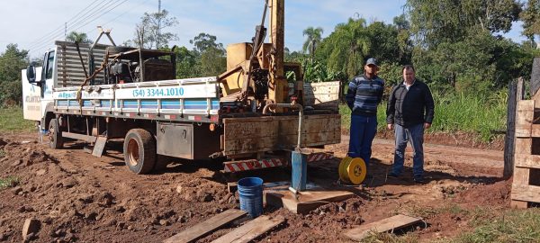 Fazenda Vilanova reforça abastecimento de água na Linha Conceição