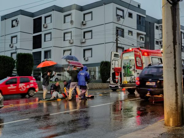 Carro atropela mulher na Pasqualini, em Lajeado