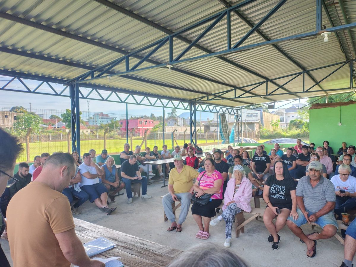 Atingidos por enchentes em Arroio do Meio cobram agilidade na construção de moradias