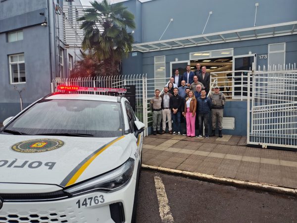 Brigada Militar recebe viatura semi blindada para reforço da segurança