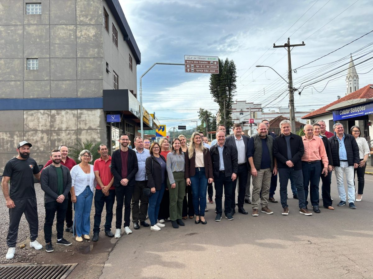 Amsol discute turismo conjunto durante reunião em Paverama