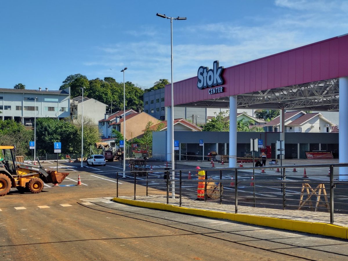 Stok Center Lajeado prepara 300 itens em oferta para inauguração