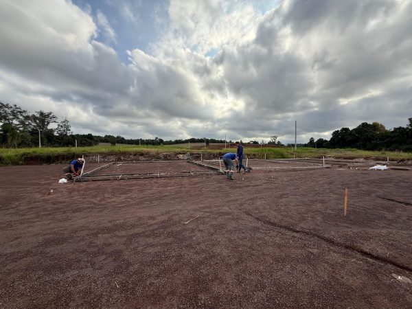 Começa em Lajeado construção das dez moradias de programa do Estado