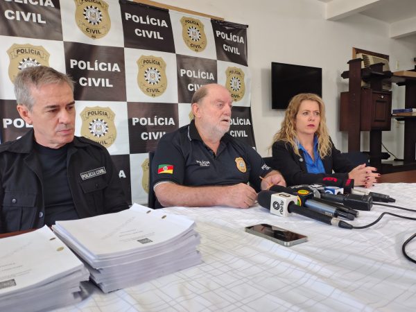 Polícia indicia três pessoas por homicídio culposo em acidente com ônibus