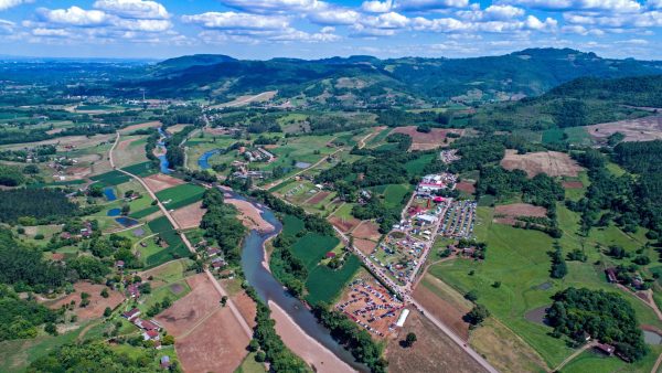 Refis 2025 oferece até 100% de desconto para quem quitar dívidas em Forquetinha