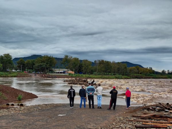 Defesa Civil descarta risco de enchente no Vale