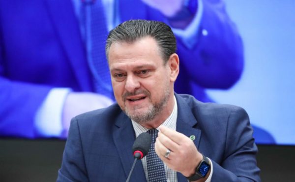 Governo propõe regionalização à China e União Europeia