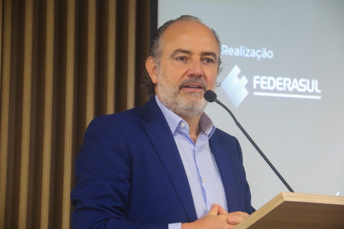 Federasul debate reconstrução