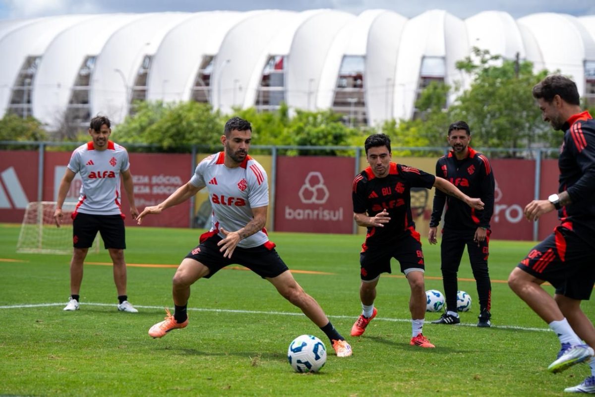 Sem destaques do time, Inter tenta vencer segunda seguida