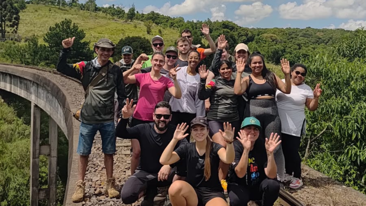 Caminhada turística percorre 19 quilômetros entre Carlos Barbosa e Bento Gonçalves