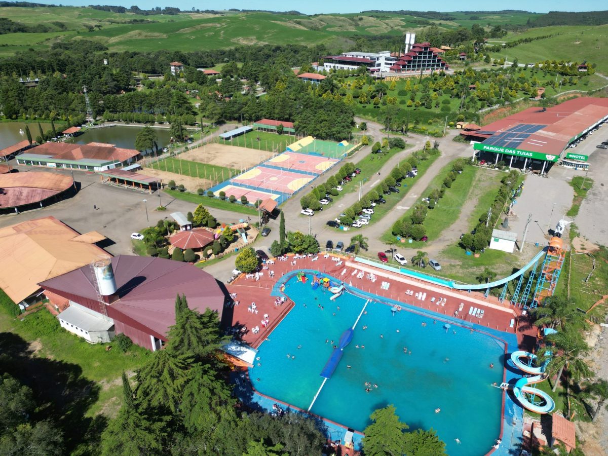 Descubra as experiências singulares do Parque das Tuias
