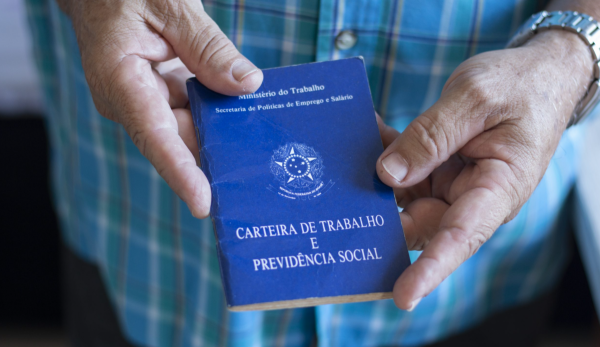Confira as vagas de empregos disponíveis na região