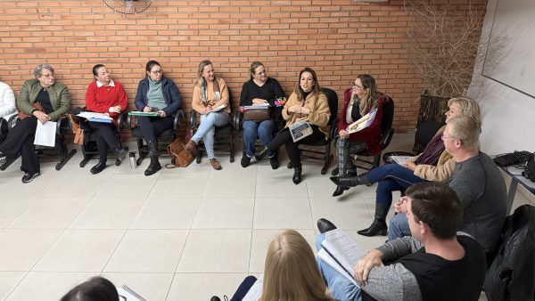 Grupo A Hora distribuirá R$ 35 mil em prêmios a professores e escolas