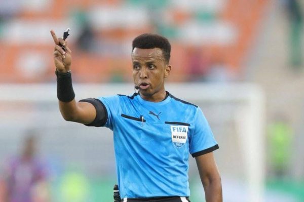 Arbitro da Somália tem entrada nos EUA negada para apitar a Copa