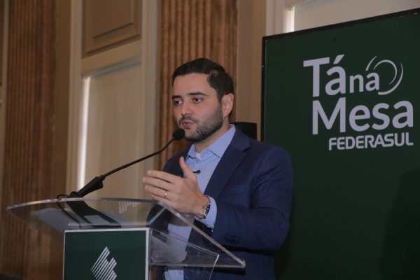 Vice-governador atribui fracasso do Bloco 2 à CPI das Concessões
