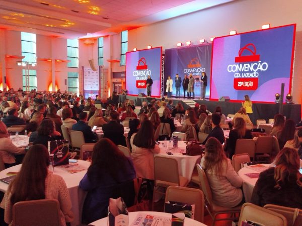 Qualificação e experiência nas lojas abrem debate sobre futuro do varejo