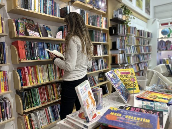 Mercado do livro cresce e impulsiona formação de novos leitores